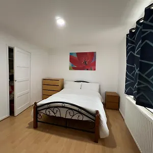 https://apt-monk-drive-house.cambridgehotelsuk.com
