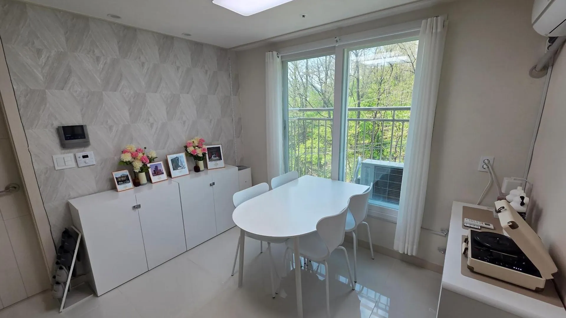 Villa Jw'S Bukhansan Healing Stay I Seoul